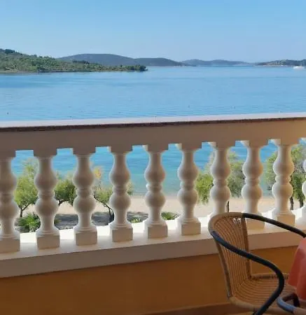 Apartment Katarina Srima