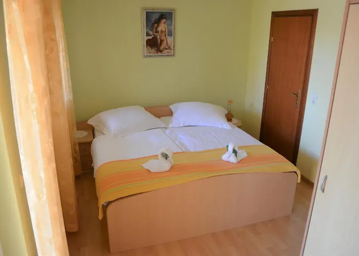 Katarina Appartement Srima